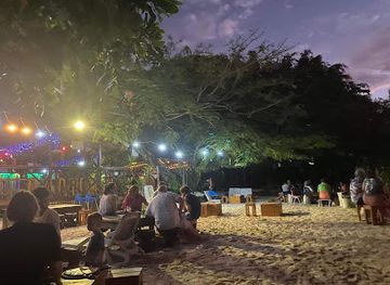 Banyan Beach Bar