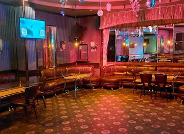 ukraine/mariupol/nightclub/maksim