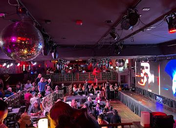 hawaii/maui/nightclub/hamburger-mary-s