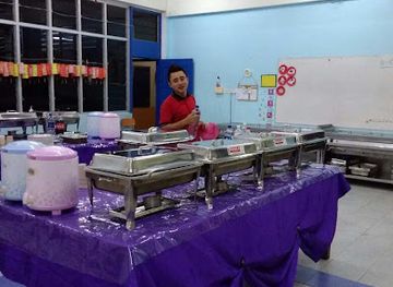 brunei/lamunin/nightclub/velunu-restaurant-cafe