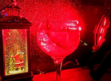 DejaVu Cocktail Bar