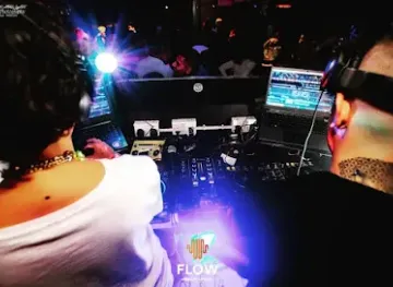 FLOW Night Club