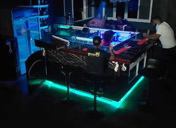 dominica/saint-david/nightclub/club-access-bar-grill