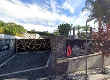 italy/herculaneum/nightclub/the-room-club