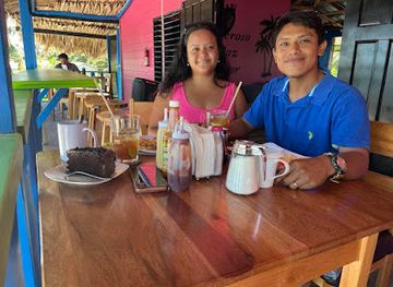 belize/sarteneja/nightclub/izadora-restaurant-bar