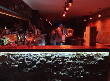 angola/tundavala-gap/nightclub/gin-bar