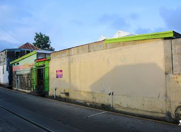 saint-kitts-and-nevis/saint-george-basseterre-parish/nightclub/lips-night-club