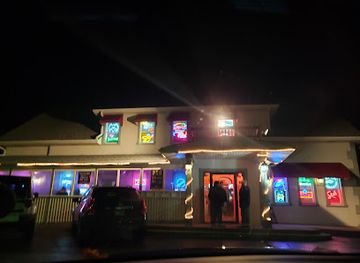 illinois/arlington-heights/nightclub/crave-food-joynt-pizza