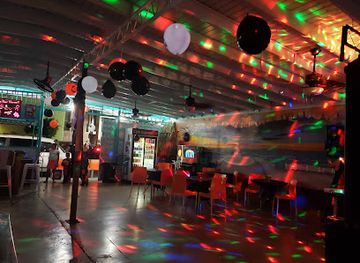 puerto-rico/aguadilla/nightclub/cuchis-beach-bar