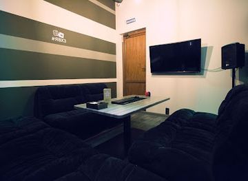 ukraine/simferopol/nightclub/antikafe-khorosheye-zavedeniye