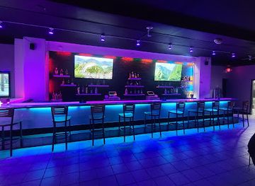 El Rey Azteca Lounge