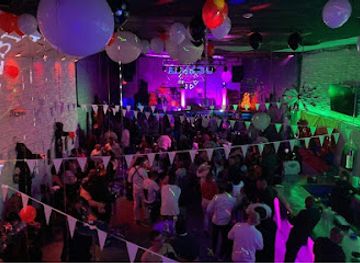 Bambu Night Club