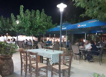 cyprus/kakopetria-village/nightclub/zoumos-restaurant