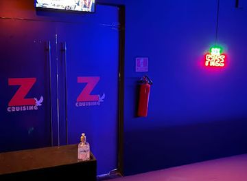 brazil/salvador/barra/nightclub/zoom-gay-bar-ssa