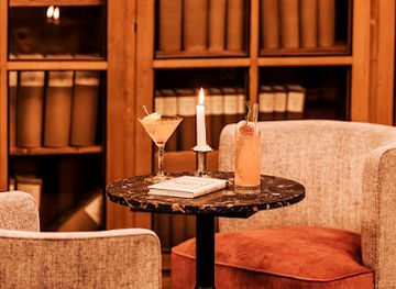 switzerland/arosa/nightclub/alchemilla-parlour-bar