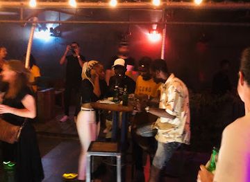 togo/lome/nightclub/cr-club