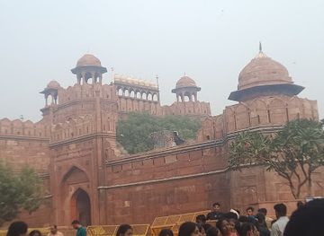 india/agra/sadar-bazaar/nightclub/taj-nagri