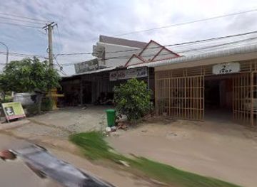 cambodia/svay-rieng/nightclub/x-plus-bar