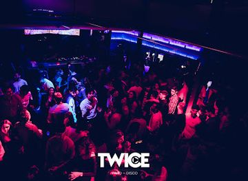 portugal/faro/nightclub/twice