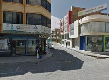 ecuador/otavalo/nightclub/soon-discotek