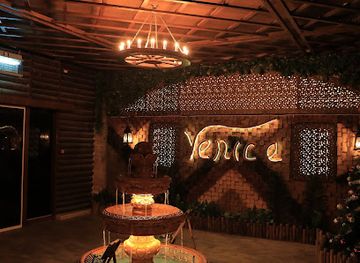 turkmenistan/ashgabat/nightclub/venice-resto-club-karaoke