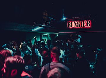 Bunkier
