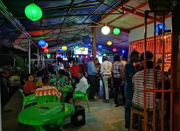 Amuzz Bar and Grill