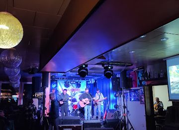 czechia/hradec-kralove/nightclub/ac-club