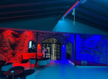 albania/berat/nightclub/xhejm-s-club