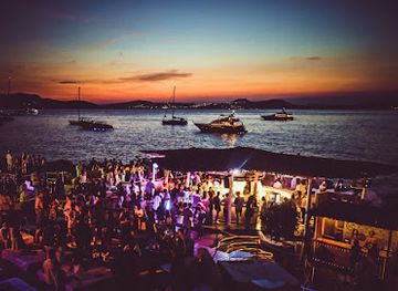 italy/calanques-of-piana/nightclub/phi-beach