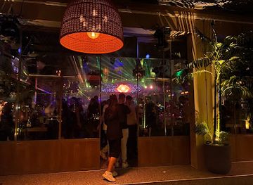 Queens Room Club Restaurant