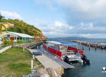 Aqua Lounge & Bar