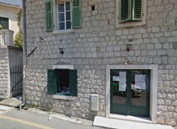 montenegro/herceg-novi/nightclub/shisha-bar-krug