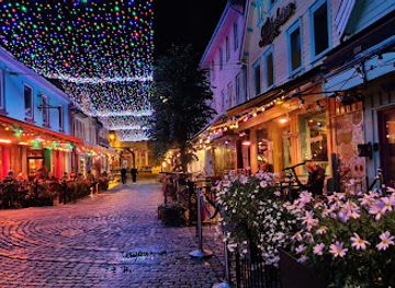 norway/preikestolen/nightclub/hanekam