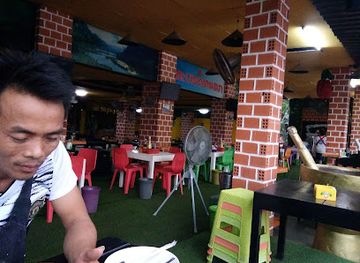 laos/khammouane-province/nightclub/tontan