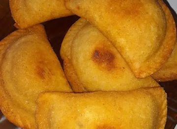 paraguay/yataity/nightclub/copetin-tia-gaby