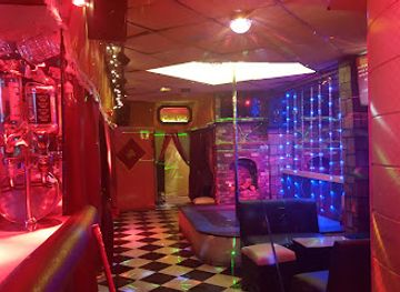 bolivia/la-paz-valley/nightclub/cafe-v-i-p