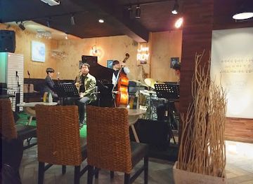 Jazz Pub Roy