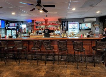 wisconsin/kettle-moraine-state-forest/nightclub/great-outdoors-supper-club