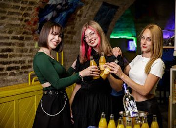 hungary/gyor/nightclub/bar-of-legends