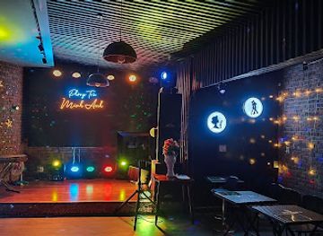 vietnam/da-nang/ngu-hanh-son-district/nightclub/phong-tra-minh-anh