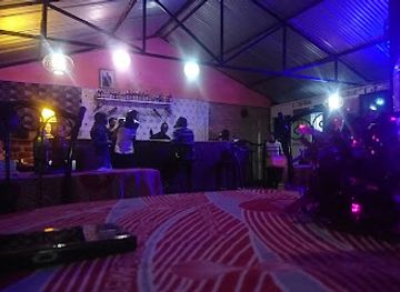 rwanda/lake-kivu/nightclub/mont-fleuri-new