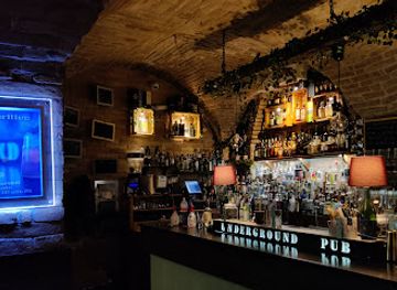 italy/urbino/nightclub/underground-pub