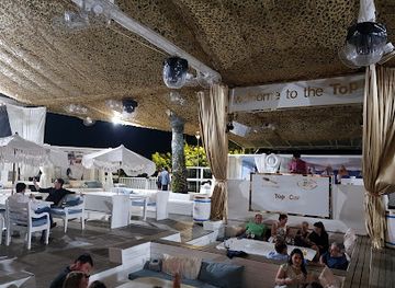 brazil/florianopolis/jurere-internacional/nightclub/cafe-de-la-musique