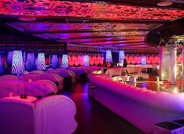 Royal Club