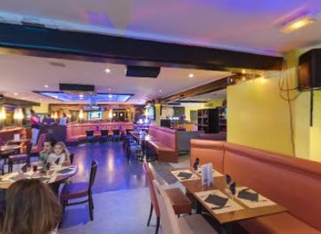 france/versailles/nightclub/versailles-karaoke-au-duc-de-bretagne