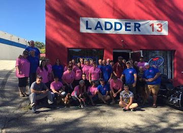 iowa/west-des-moines/nightclub/ladder-13