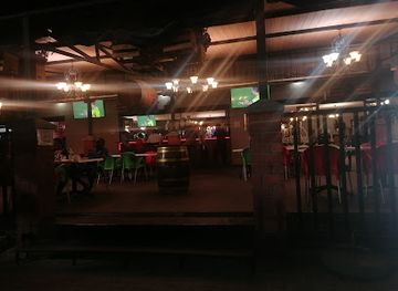 namibia/otjiwarongo/nightclub/etemba-beerhouse