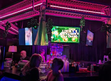 north-carolina/asheville-area/nightclub/grove-house-entertainment-complex