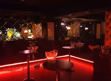 turkiye/istanbul/besiktas/nightclub/piano-club-etiler